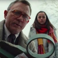 VIDEO: Daniel Craig, Chris Evans Star in New Trailer for KNIVES OUT