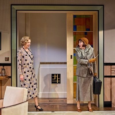 Review: FALLEN ANGELS, Menier Chocolate Factory