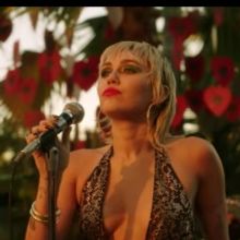 Miley Cyrus Set to Go Unplugged for BACKYARD SESSIONS