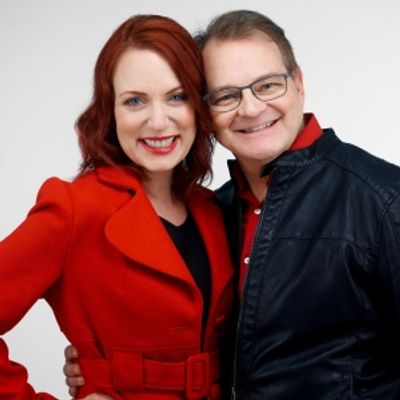 Interview: Geri Hall And Gary Pearson of MIDDLE RAGED at CAA Theatre