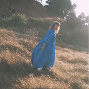 Rose Betts Unveils Emotionally Charged Single 'War'