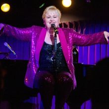 Photos: Sally Mayes Debuts New Green Room 42 Series NOW AND THEN: THE TEASER To Tumul