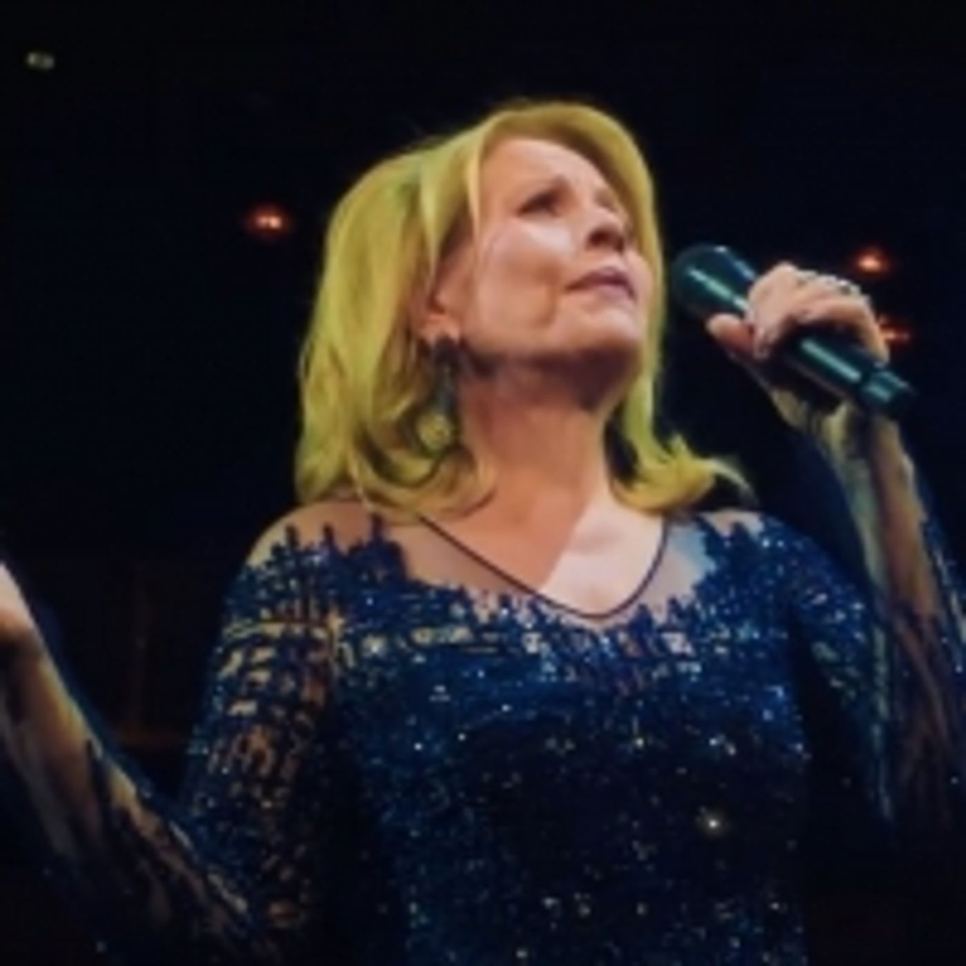 Wake Up With BWW 10/1: FRASIER Cast Reunites on STARS IN THE HOUSE, and More!  Image