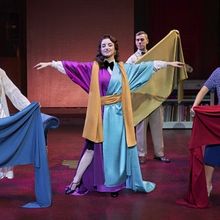 EL TIEMPO ENTRE COSTURAS llega esta semana a la Latina