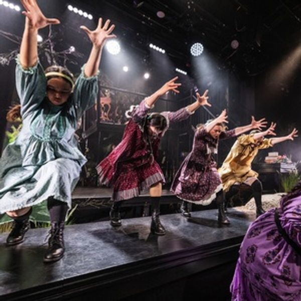 Interview: Greta Gertler Gold Unpacks the Mysteries of PICNIC AT HANGING ROCK Photo