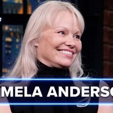 Video: Pamela Anderson's CHICAGO Run Helped Prepare Her for THE LAST SHOWGIRL