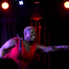 BWW Review: A LILLIAS WHITE CHRISTMAS Brings Soul, Scatt and Christmas Spirit to The