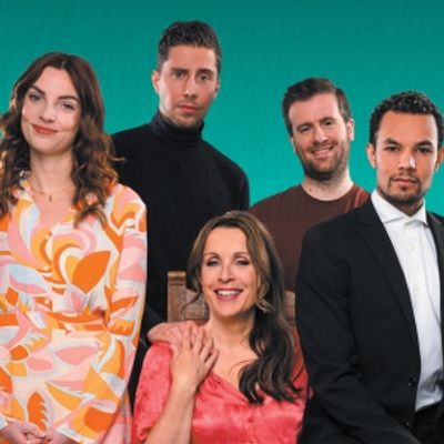 Feature: ANNICK BOER EN MARTIJN KARDOL IN NIEUW GESCHREVEN CABARETMUSICAL VER VAN JE BED!