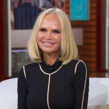 Video: Kristin Chenoweth Talks Reuniting with Stephen Schwartz for THE QUEEN OF VERSA