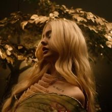 Queer Alt-Pop Artist RAEGAN Releases New Single 'COINS'