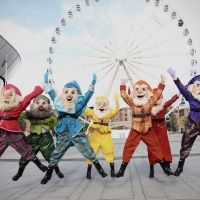 JJ Hamblett And Full Cast Launch SNOW WHITE Panto