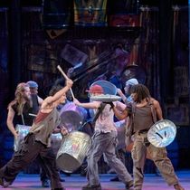 Review: STOMP at National Theatre