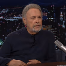 Video: Billy Crystal Reveals 860 Has Extended its Broadway Run