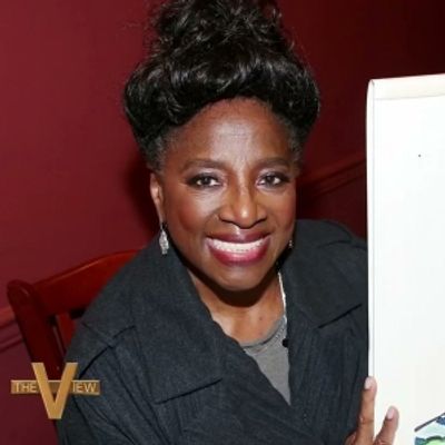 Video: LaTanya Richardson Jackson Shares What She Wrote on New Sardi's Portrait