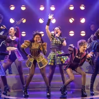 SIX THE MUSICAL Confirms Seasons in Perth and Brisbane