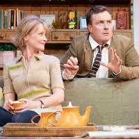 BWW Review: A DAY IN THE DEATH OF JOE EGG, Trafalgar Studios