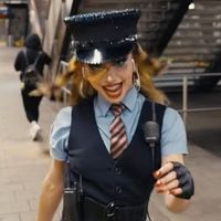 Video: CATS: THE JELLICLE BALL Performs 'Skimbleshanks: The Railway Cat' in the… Video