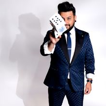 Favorite Luis Carreon to Return to Chicago Magic Lounge with New Show INTIMO