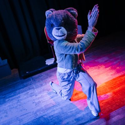 MAN OR BEAR to Make Edinburgh Fringe Run With Katie Hurley and Sarah Hehir