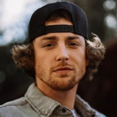 Bailey Zimmerman's Platinum Hit 'Fall in Love' Becomes Fastest Debut Single to Reach No. 1 at Country Radio Since 2015