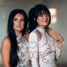 CMT Premieres Presley & Taylor's 'Everybody Sees It' Video