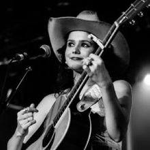 Maggie Antone Confirms 'The Lonestars & Lovers' Co-Headline Tour With Kat Hasty