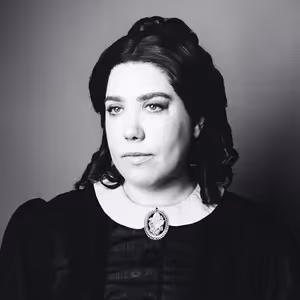 Photo: Hannah Solow Joins OH, MARY! Cast as 'Mary Todd Lincoln'