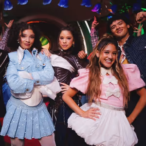Video: DESCENDANTS: WICKED WONDERLAND Debuts 'Perfect Princess' at Disneyland