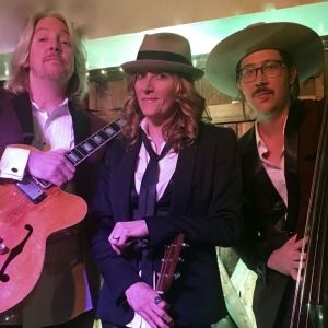 Michelle Malone & The Hot Toddies Bring Holiday Cheer With 'Toddie Time'