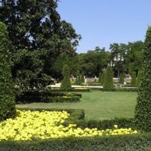 PICNIC in NYC Parks with Take-out From Favorite Restaurants