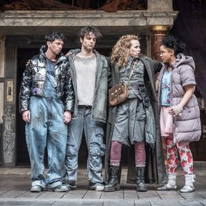Review: MOTHER COURAGE AND HER CHILDREN, Shakespeare's Globe