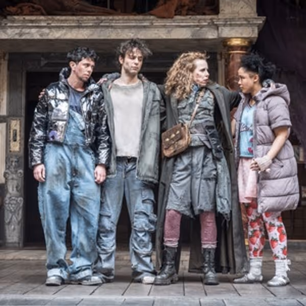 Review: MOTHER COURAGE AND HER CHILDREN, Shakespeare's Globe Photo