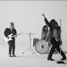 The Aces Release 'Don't Freak' Music Video