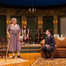 BWW Review: LOST IN YONKERS at Hartford Stage