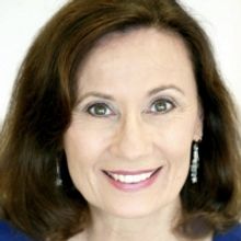 Leslie Tinnaro and Joel Baker Pay Tribute To The Carpenters