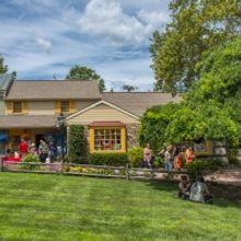 PEDDLER'S VILLAGE Launches Exciting New Outdoor Summer Series