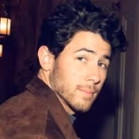 Molly Shannon, Jonas Brothers & More Join SATURDAY NIGHT LIVE Lineup