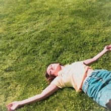 Ellie Swartz Releases 'run' EP