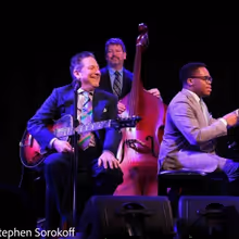 Photos: John Pizzarelli is An Island of Perfection at The Arts Garage