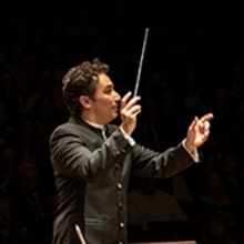 Andrés Orozco-Estrada Leads Houston Symphony in Choral Works by Mendelssohn and Mahl