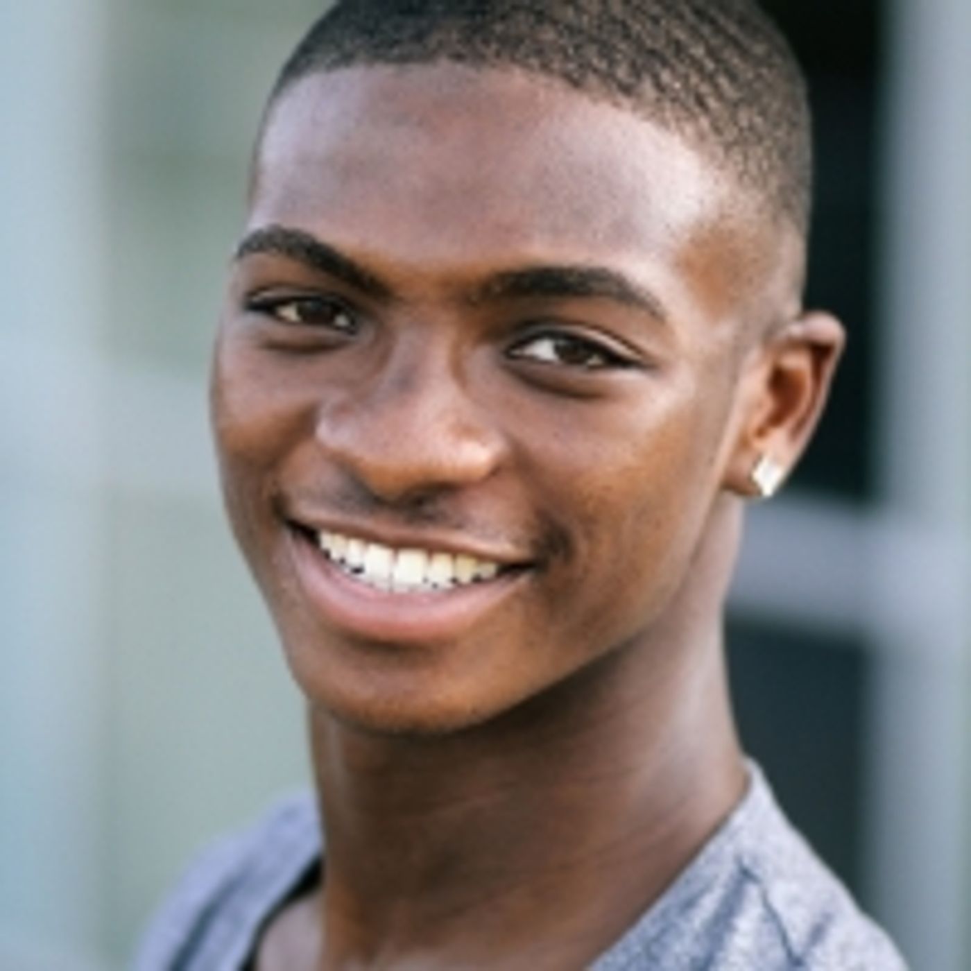 Wake Up With BWW 1/10: Dharon E. Jones Replaces Ben Cook in WEST SIDE STORY, and More!  Image