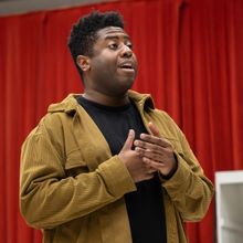 Pulitzer Prize-Winning FAT HAM Makes Its Chicago Premiere This Weekend