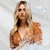 Katelyn Tarver Releases New Single 'All Our Friends Are Splitting Up'
