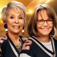 Photo: New 80 FOR BRADY Film Poster Released