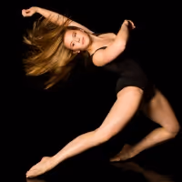 Chicago Dancer Trades Snowmen for Sandcastles this Holiday Season