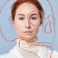 BWW REVIEW: Revenge, Deception, And Self-Centered Ambitions Circle In The Snow Of Denmark In Bell Shakespeare's HAMLET