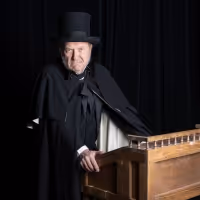 A CHRISTMAS CAROL Returns To The Hatbox This Holiday Season