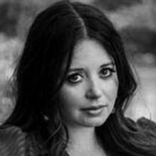 Emily Scott Robinson Announces New Project 'Built on Bones'