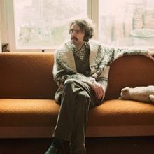 Toronto Lo-Fi Indie Popster Carpet of Horses Releases Sweet New Offering In “Honeyb