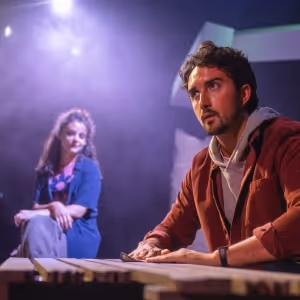Review: A HISTORY OF PAPER, Traverse Theatre